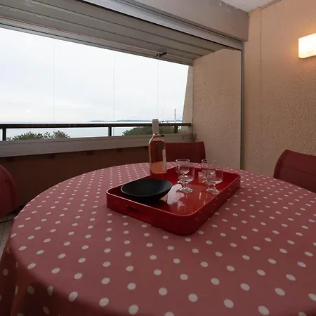 : T2 Climatisé Avec Parking Pour 4, Face - Fr-1-803-23 Apartamento